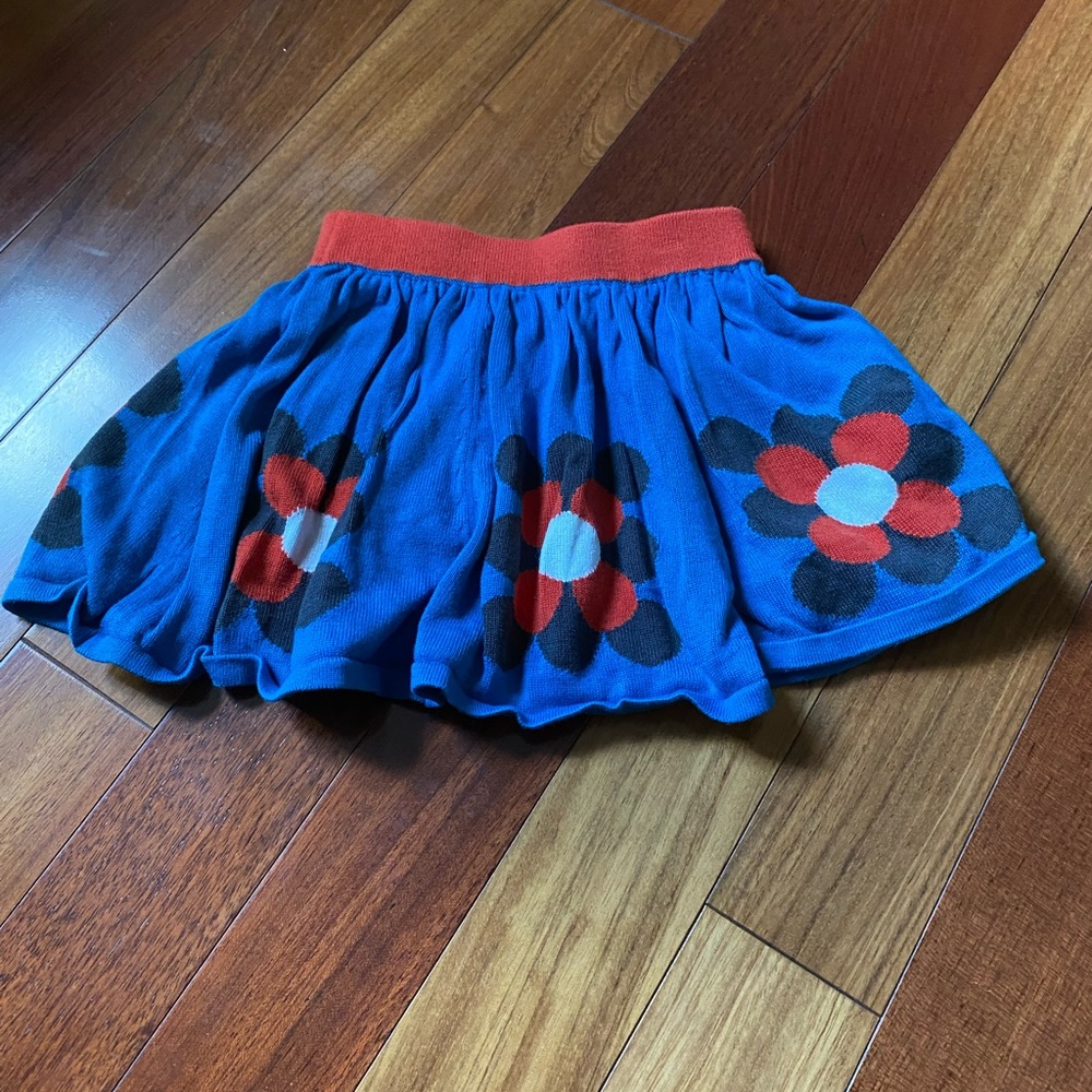 Mini Boden Blue Skirt with Floral Pattern Size 1 1/2 - 2 Year